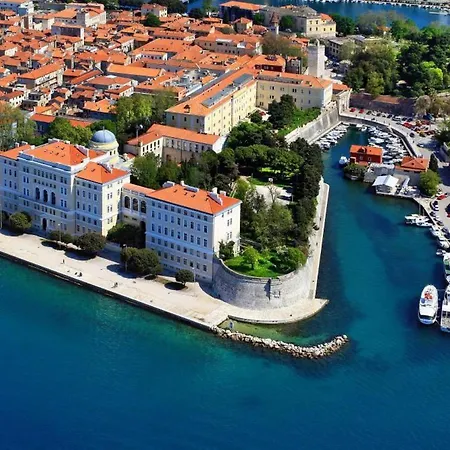 Purple Summer House - * Zadar